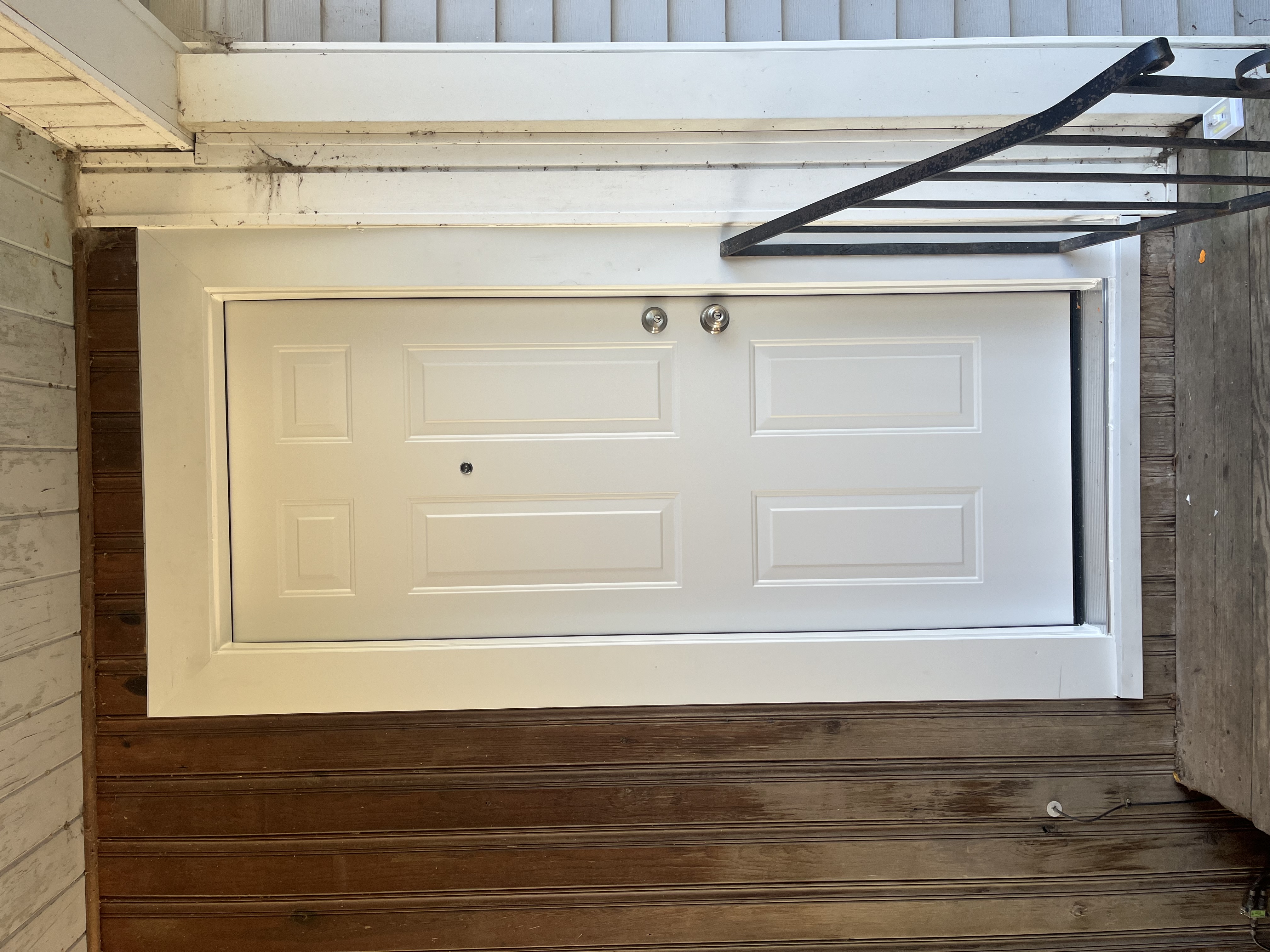 vinyl exterior door